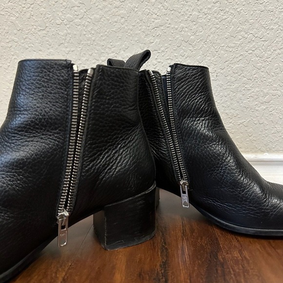EVERLANE The Boss Boot Booties in Black Pebbled Leather ITALY MADE - Picture 8 of 13